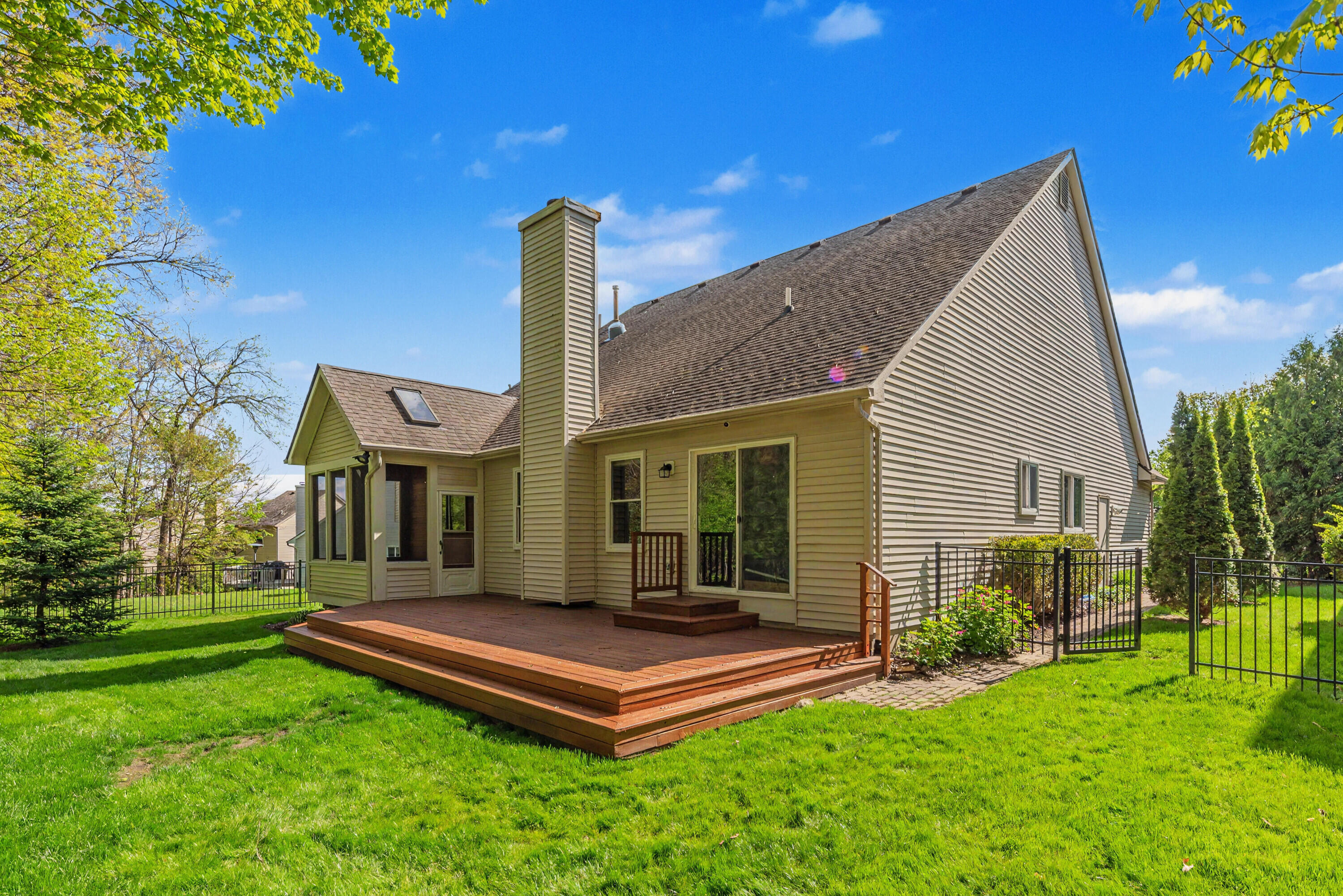 3129 Earlmoore Lane