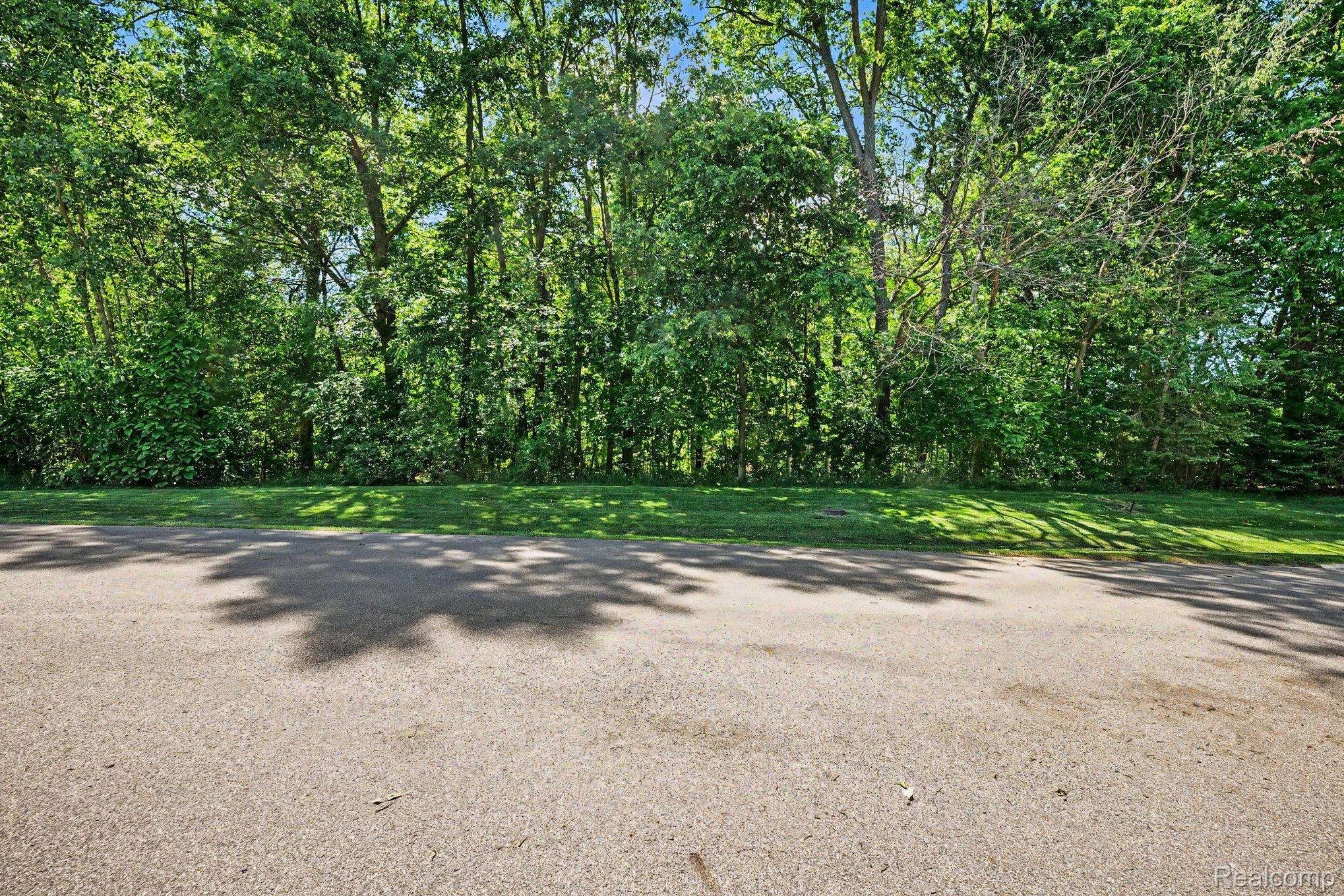 00 Deer Ridge Trail