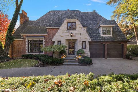 633 Hawthorne Street Birmingham City MI 48009