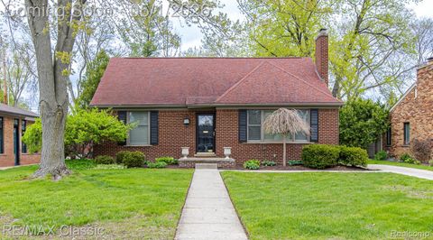 Photo of 16950 Locherbie Avenue, Beverly Hills Village, MI 48025 (MLS # 20261028726)