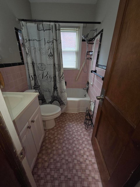 Tiny photo for 26722 W Chicago, Redford Charter Township, MI 48239 (MLS # 81026045970)