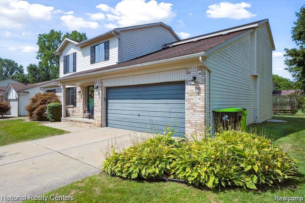 24897 Fairway Hills Drive