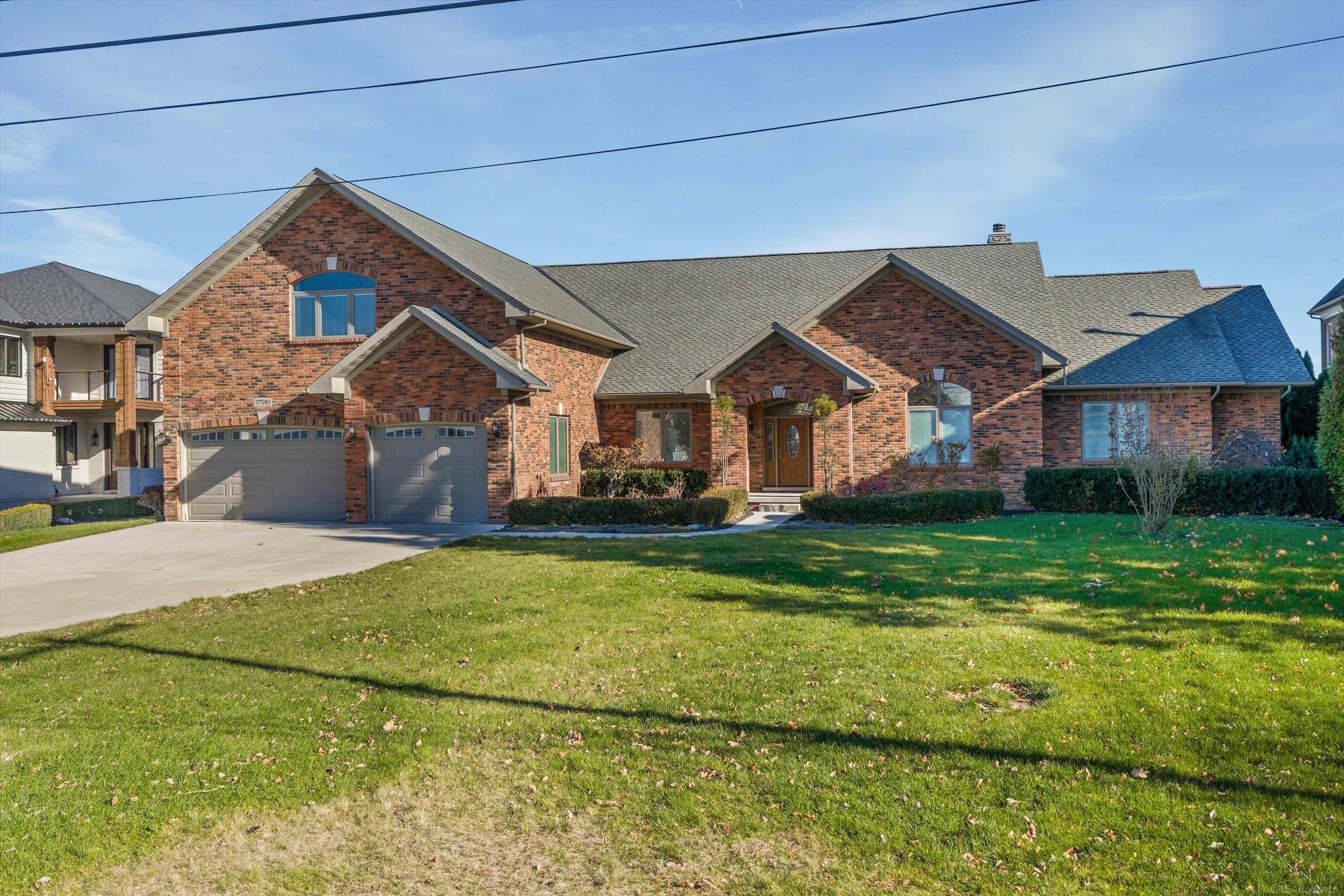 37580 Lakeshore Drive