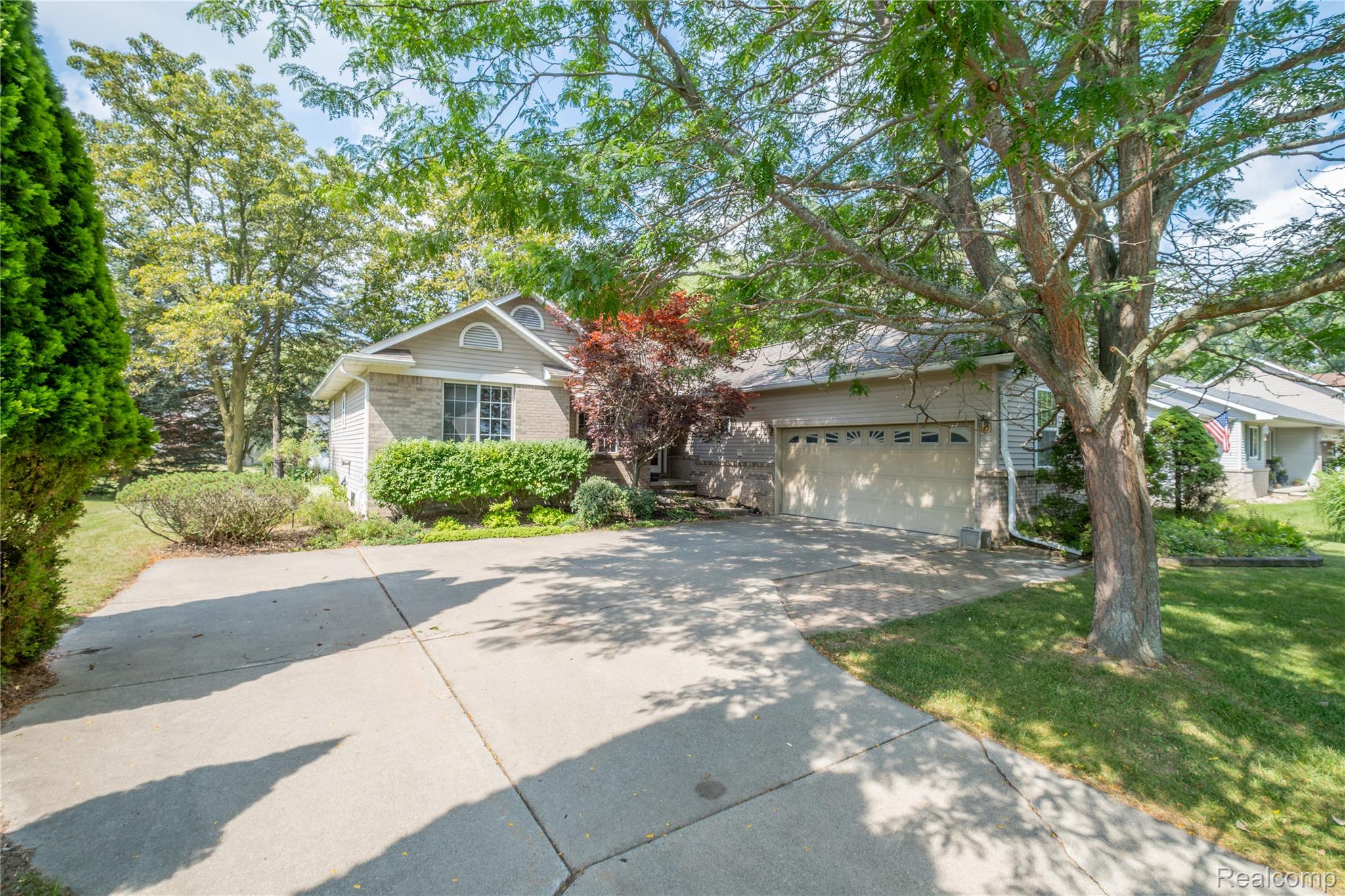 Linden City, Michigan 48451, United States, 3 Bedrooms Bedrooms, ,2 BathroomsBathrooms,Residential,Pending,188548