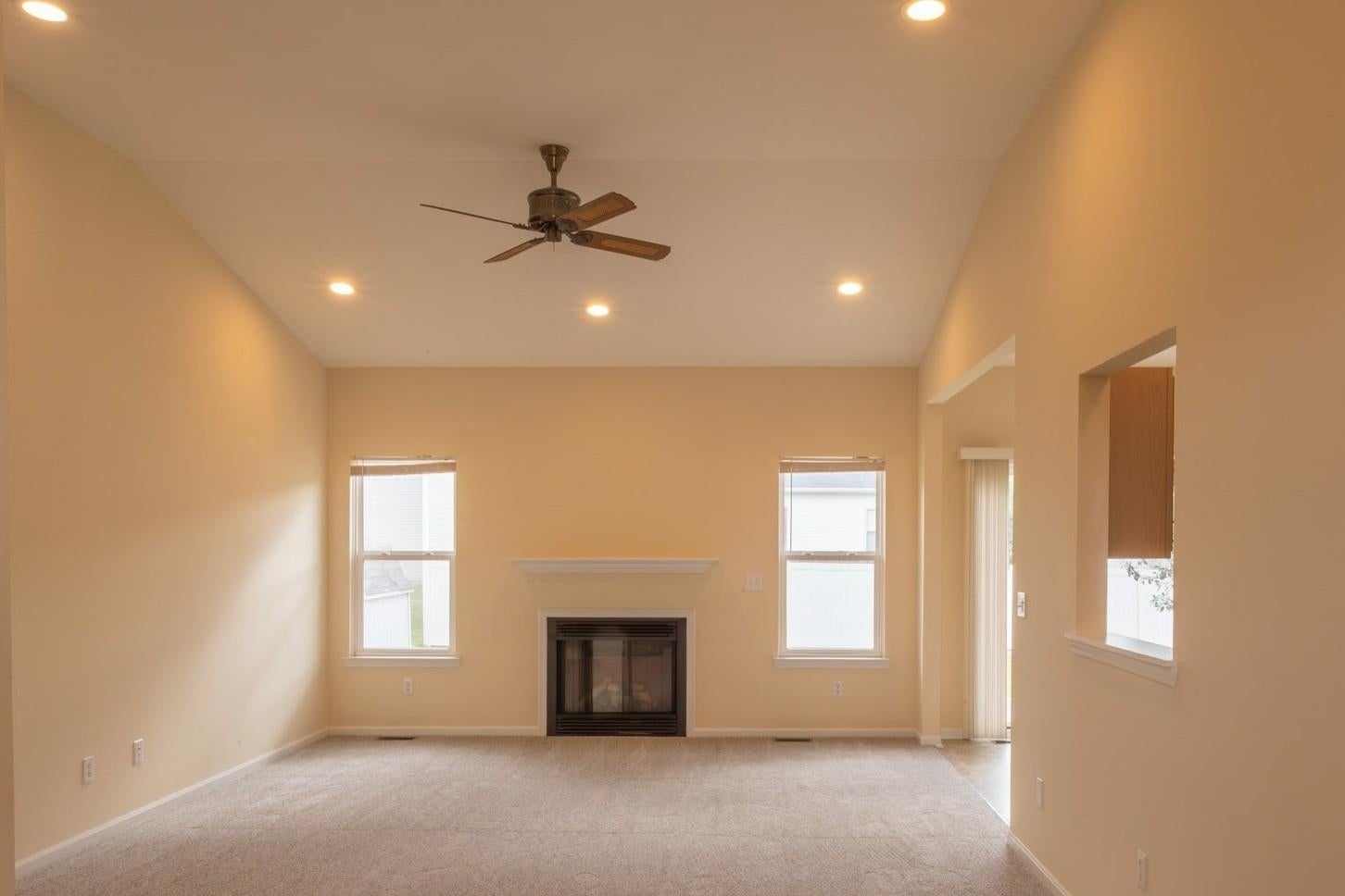 2229 Hunter Lane