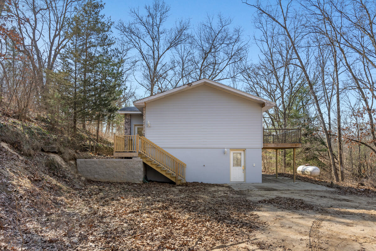 8945 Vergennes Street SE