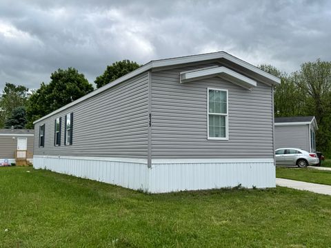839 Oxford Rollin Township Lenawee MI 49253