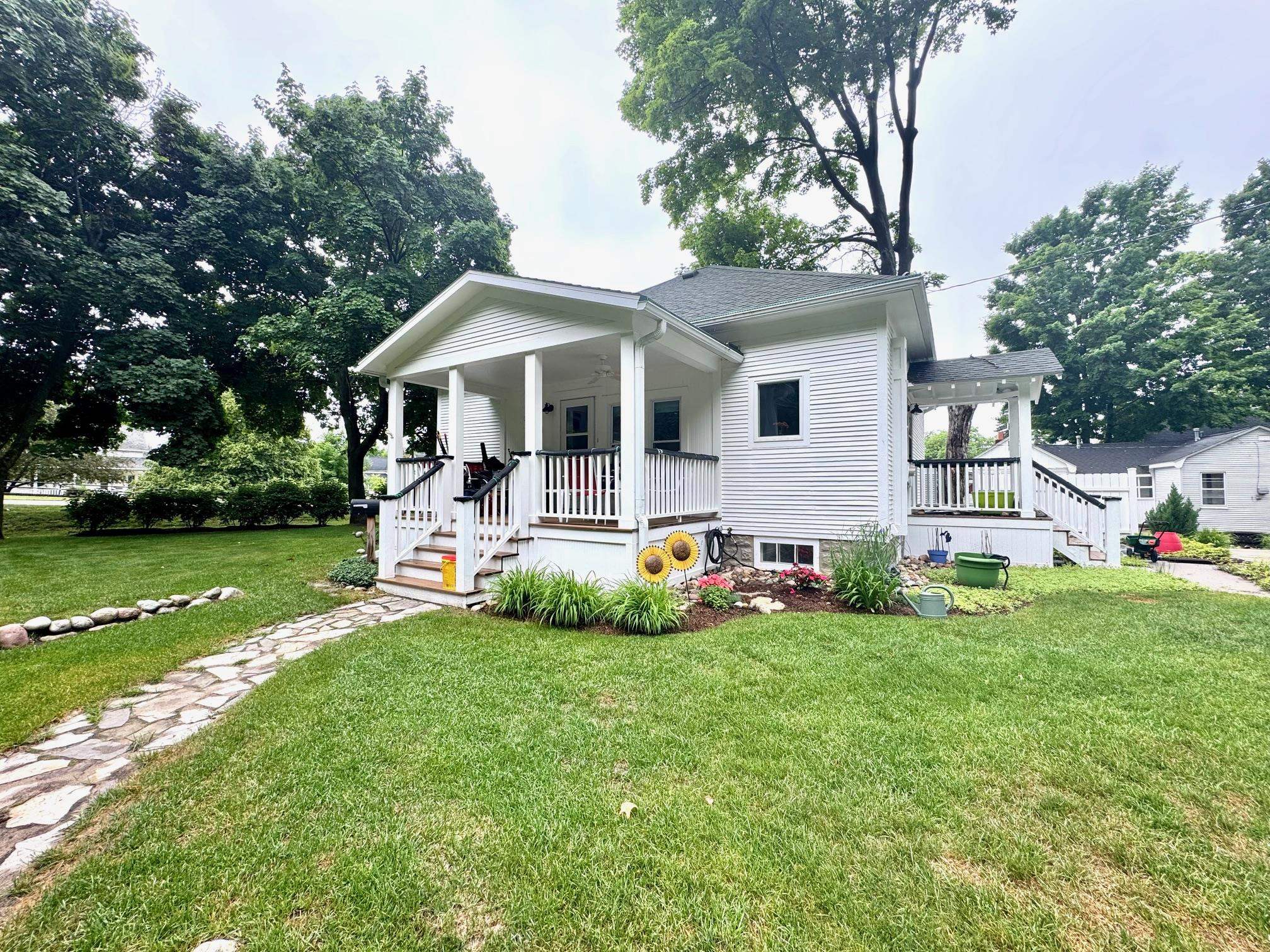 601 Pleasant Avenue