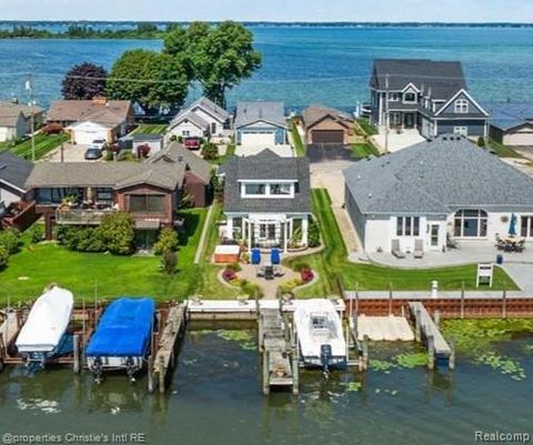 32546 N River Road Harrison Charter Township MI 48045