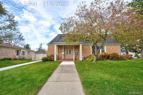 Tiny photo for 13057 Lockmoor Drive, Grand Blanc City, MI 48439 (MLS # 20251050142)