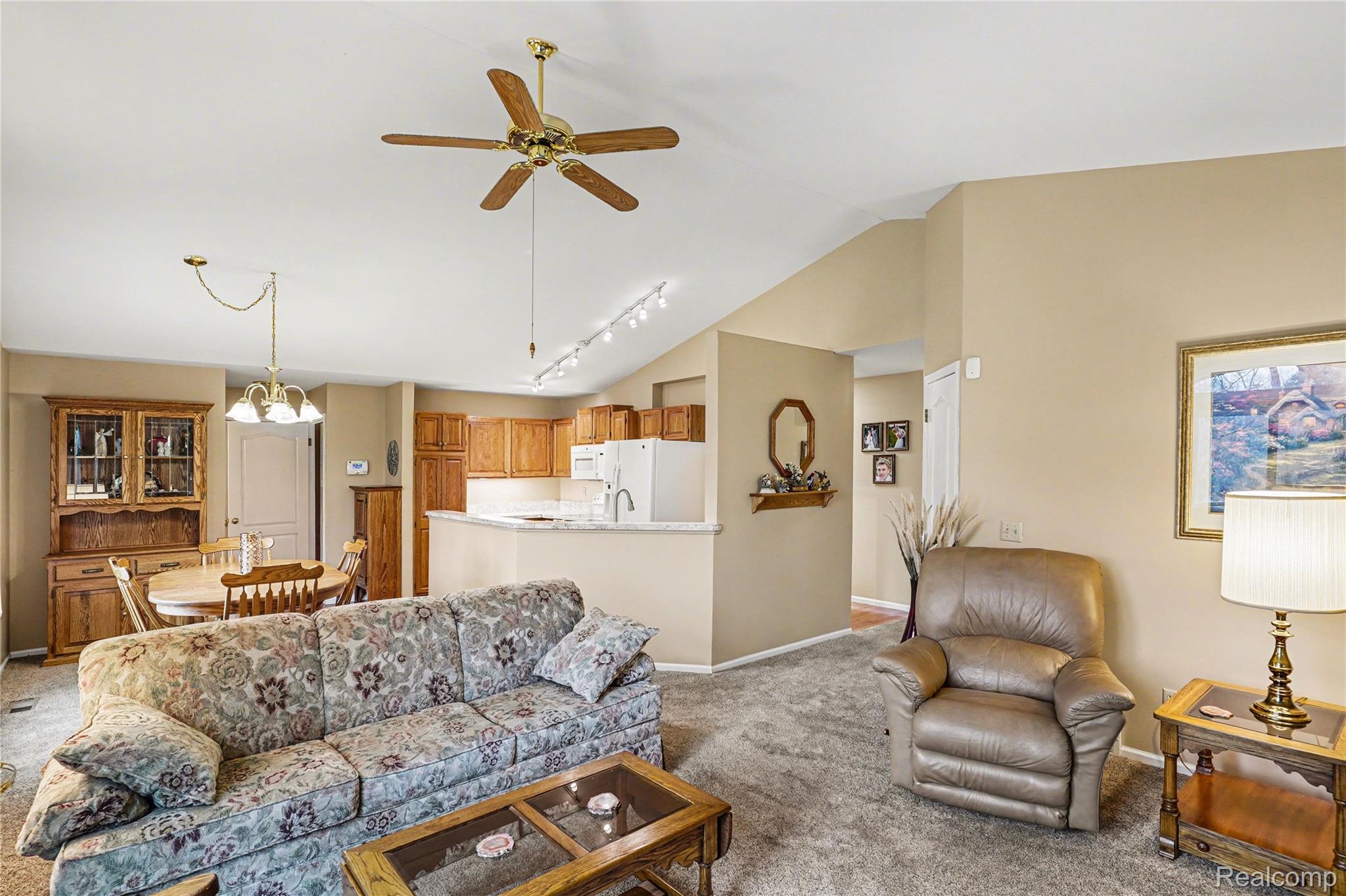 11676 Hawthorne Glen Drive