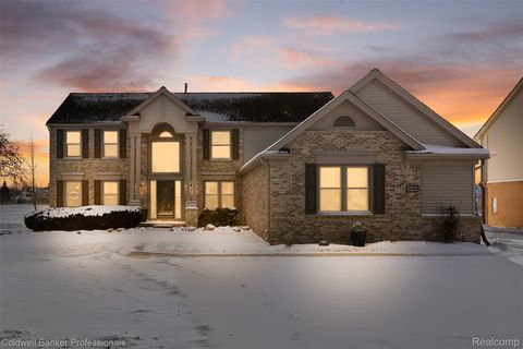 46985 Glastonbury Drive Canton Charter Township MI 48188