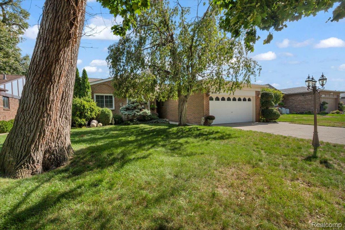 28046 Dowland Court