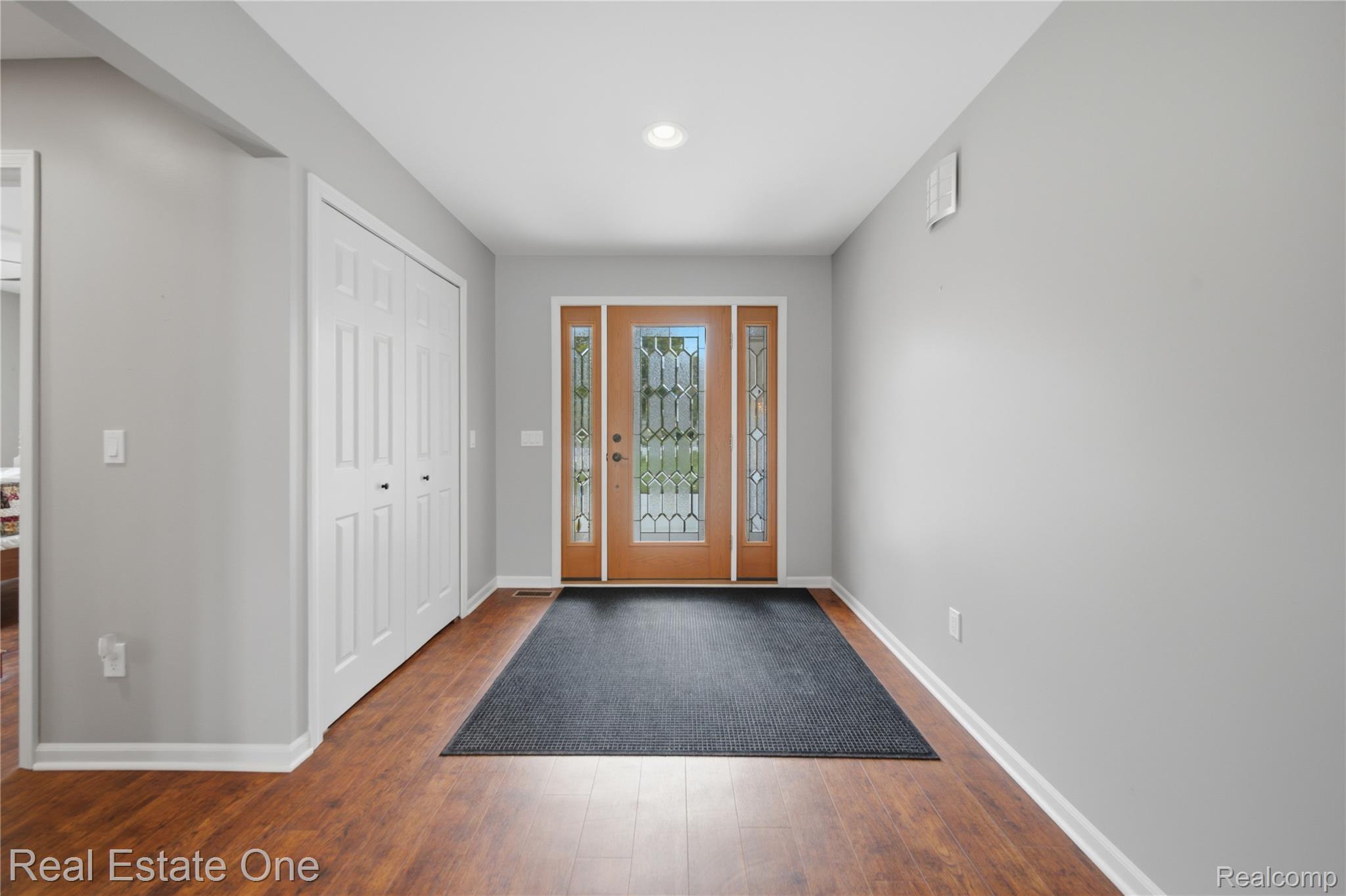 2939 Tamarack Lake Drive