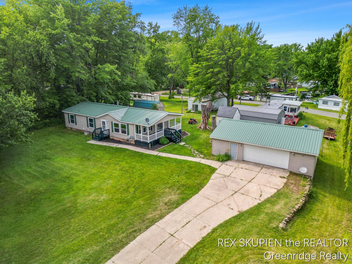 571 W Eagle Ridge