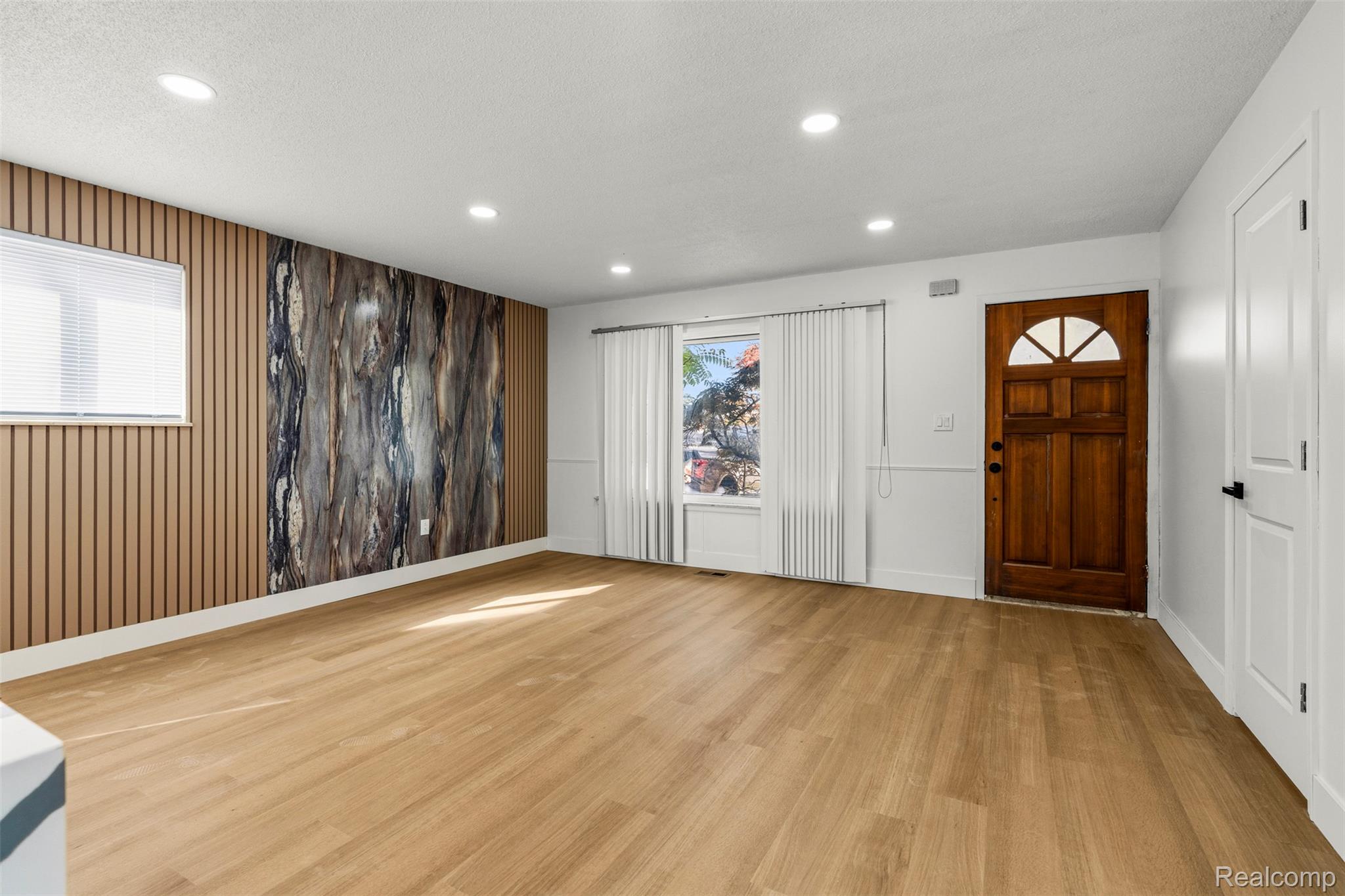 29215 Carlton Street