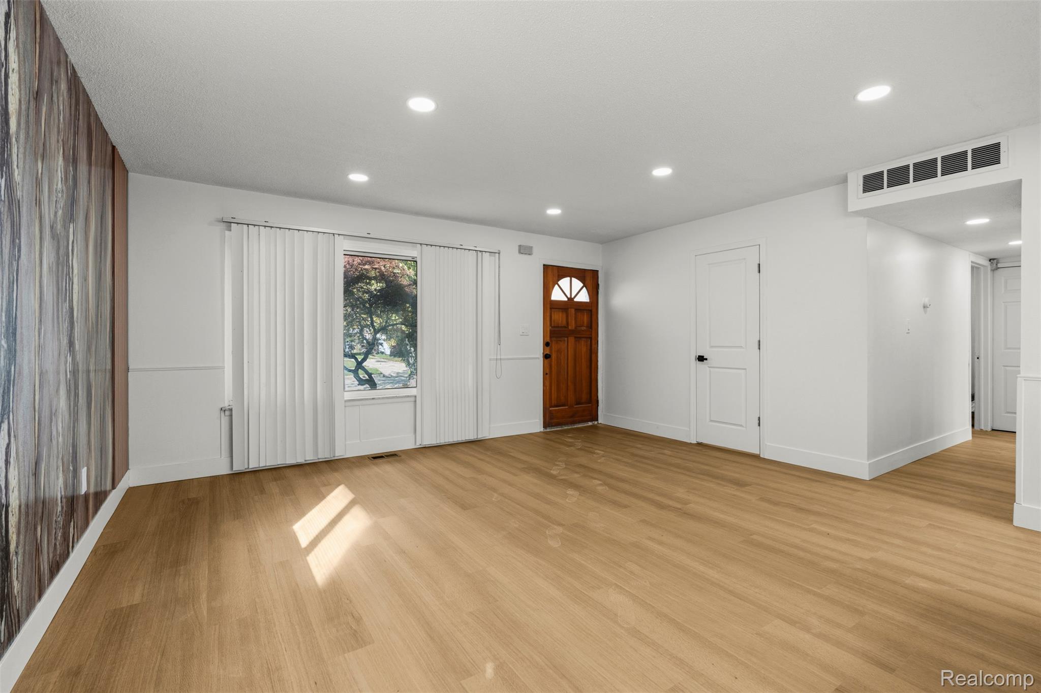 29215 Carlton Street