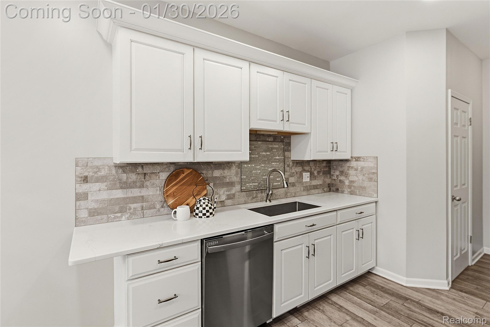 7056 Green Farm Road