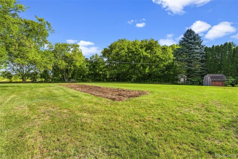 Tiny photo for 8491 E Mount Morris Road, Richfield Township, MI 48463 (MLS # 20261069072)