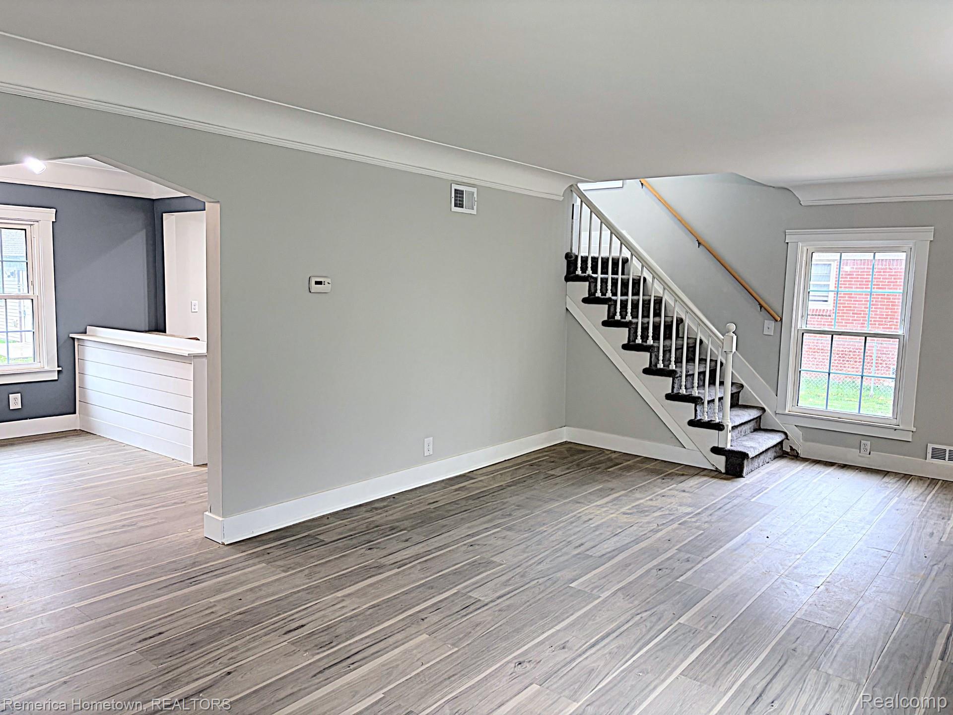 9614 Auburndale Street