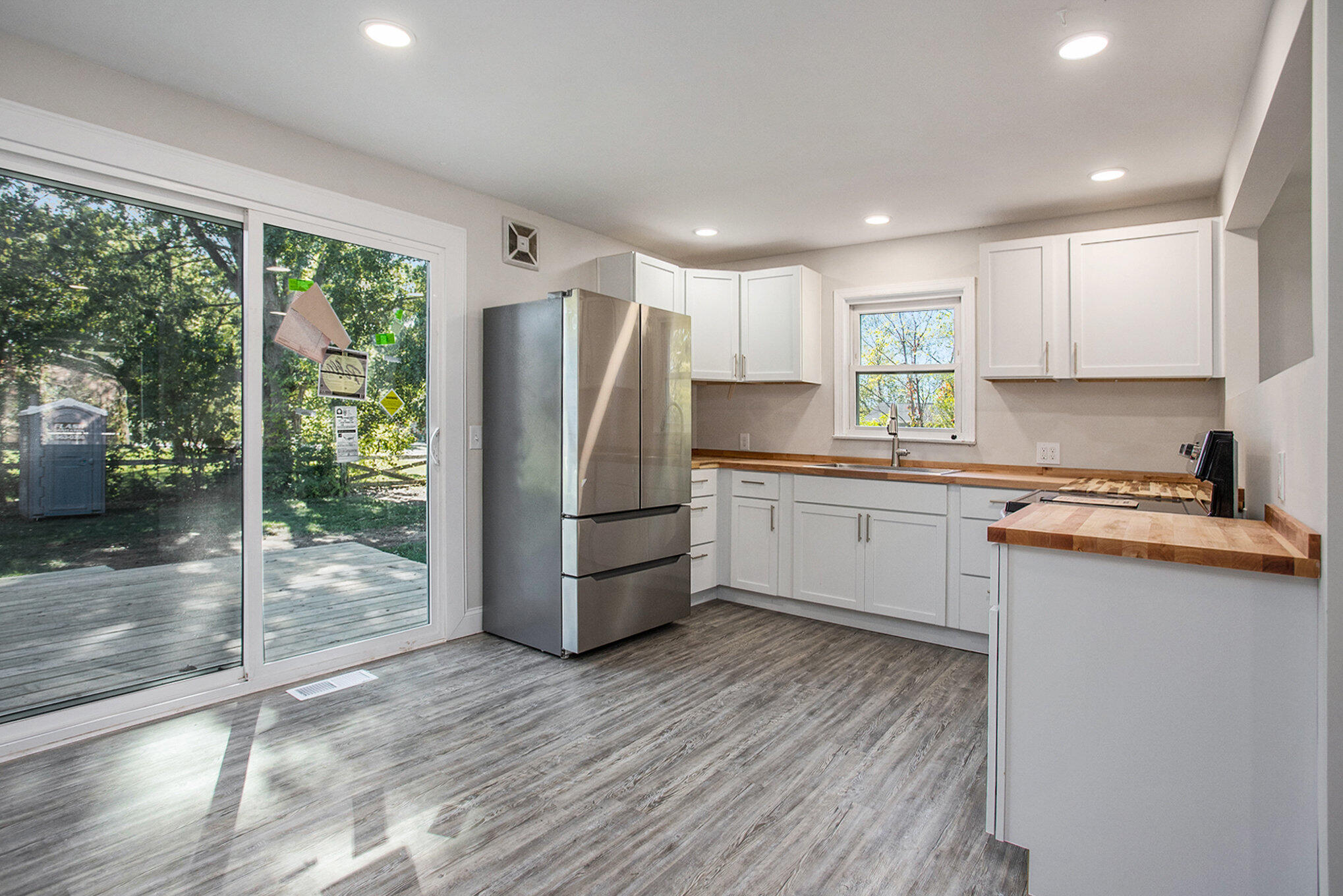 Schoolcraft Township, Michigan 49002, United States, 2 Bedrooms Bedrooms, ,1 BathroomBathrooms,Residential,Active,225720