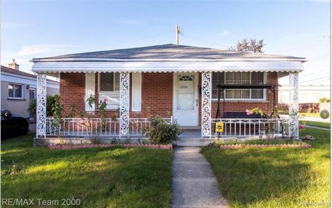 24104 Hass Street Dearborn Heights City MI 48127