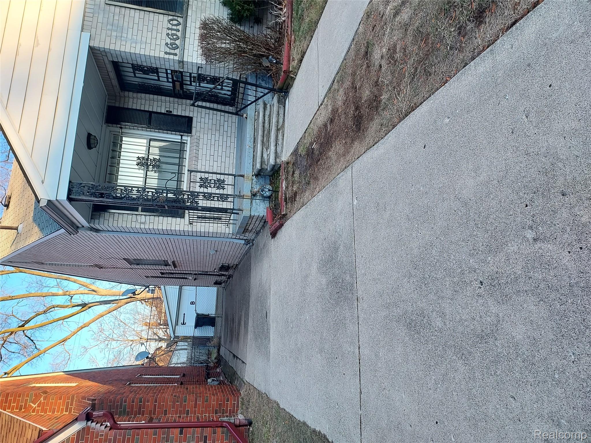 16610 Birwood Street