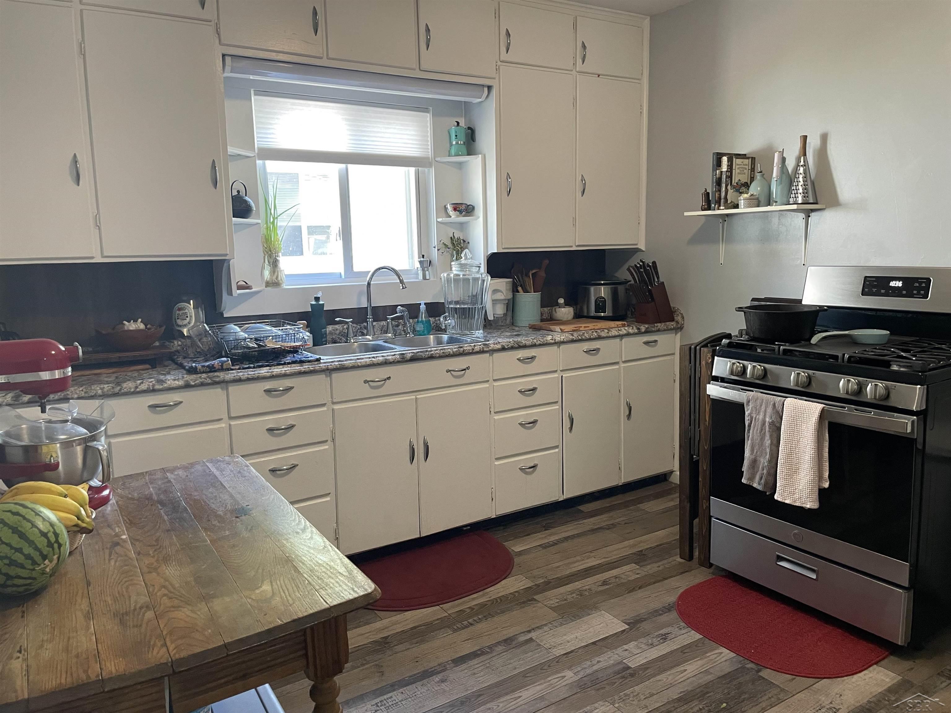 420 N Main - A & B Street