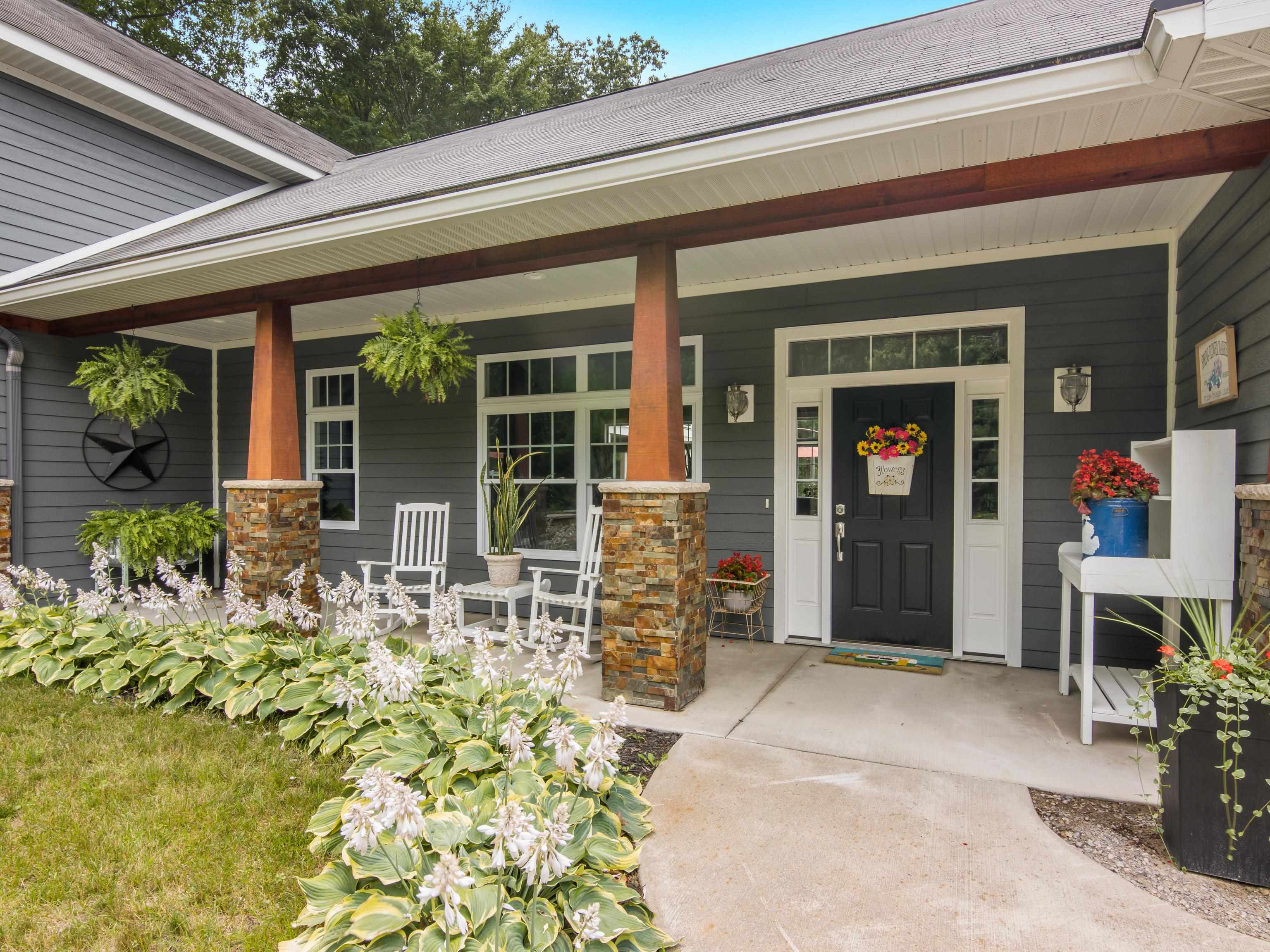 11875 N US-31 N