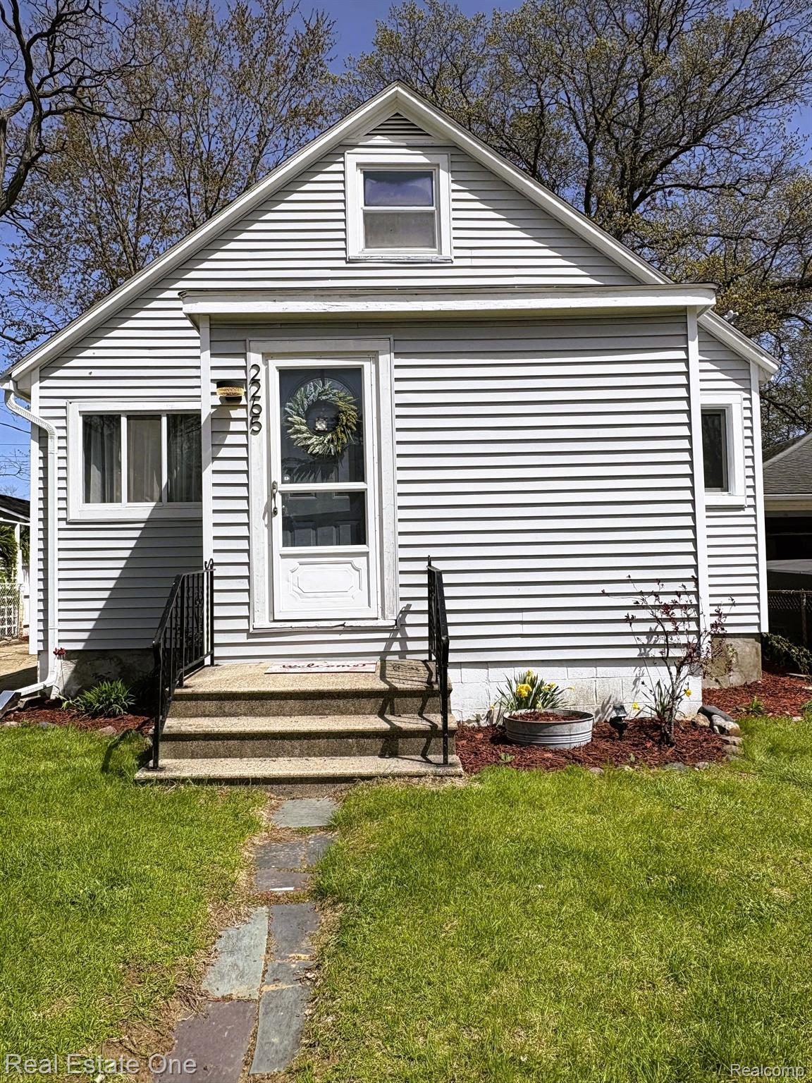 2265 Maddy Lane