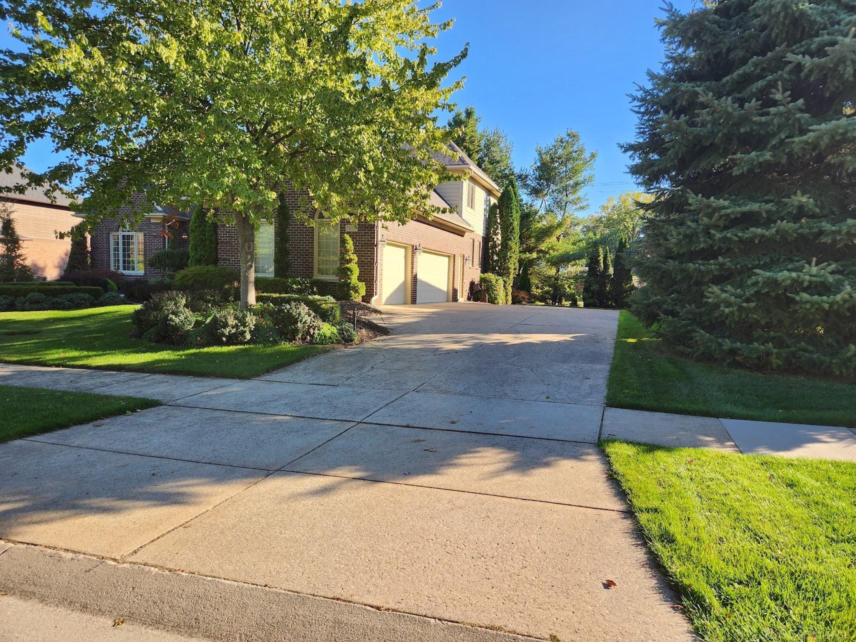 54060 Birchfield Drive