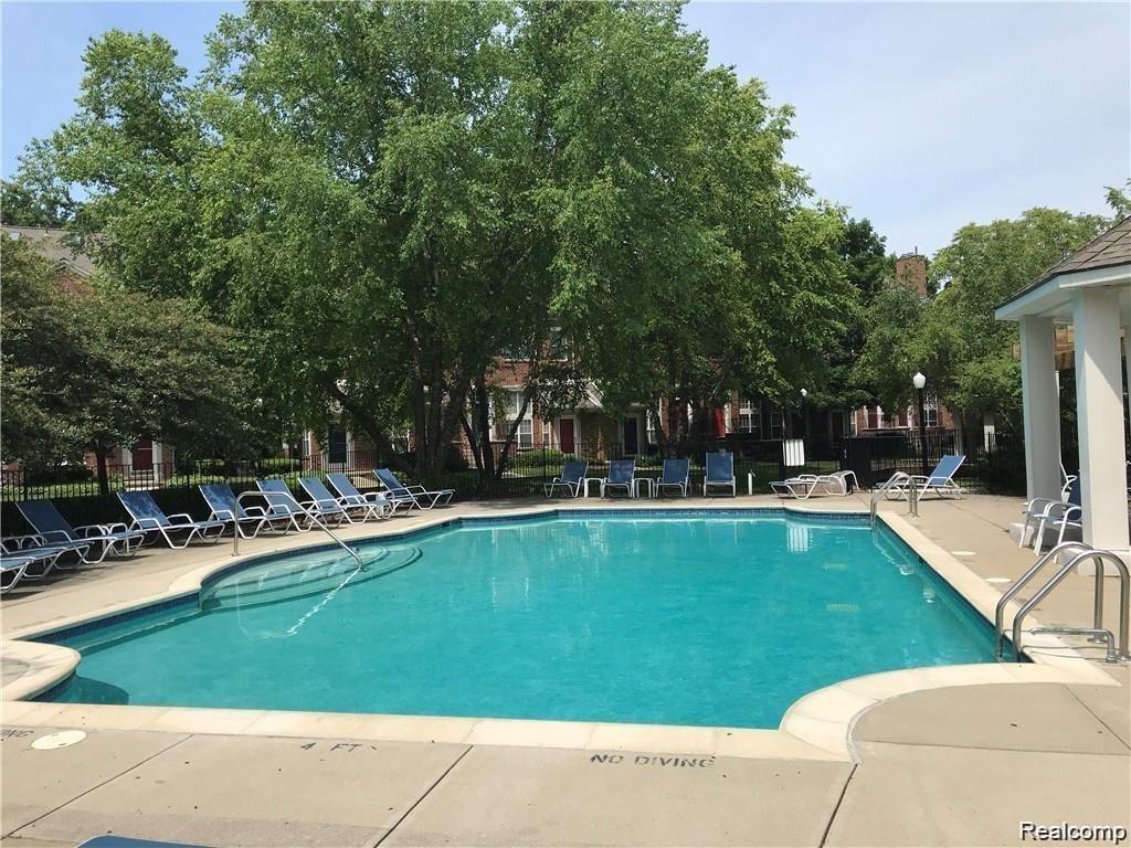 1570 MARYLAND CLUB Drive