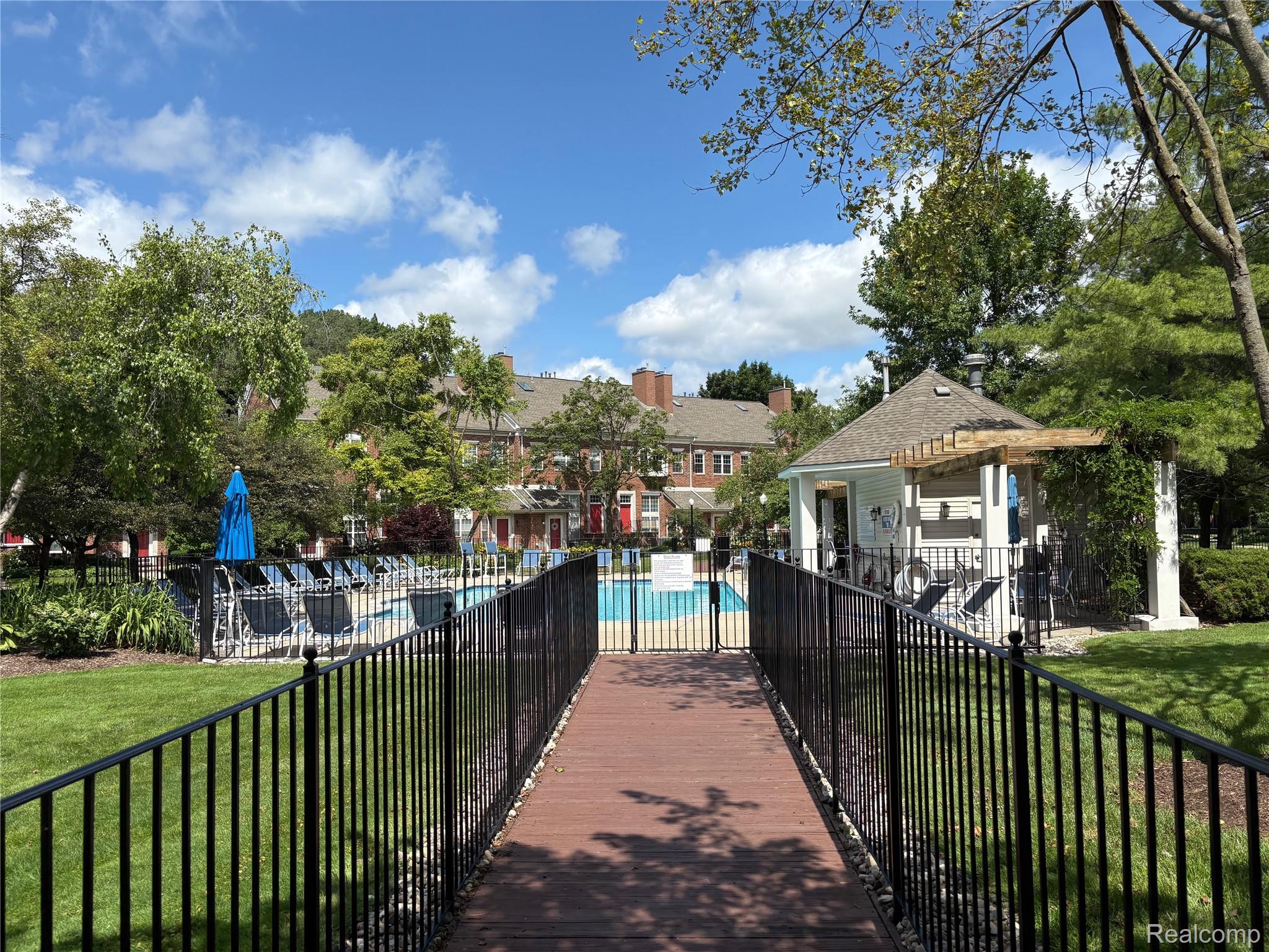 1570 MARYLAND CLUB Drive