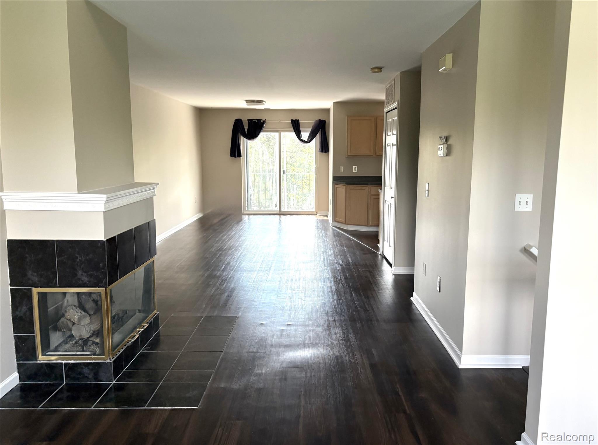 1570 MARYLAND CLUB Drive