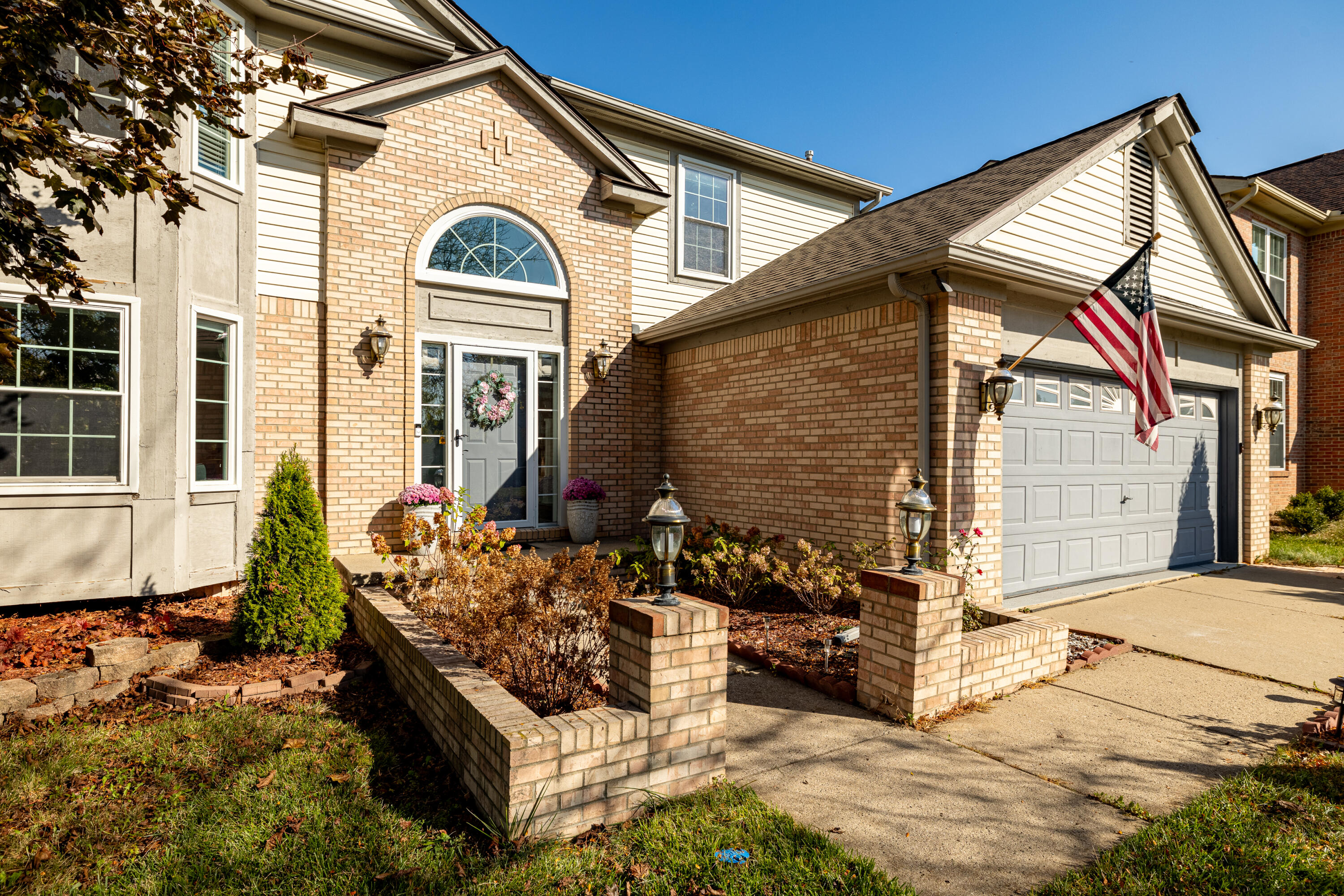 4025 Rolling Meadow Lane