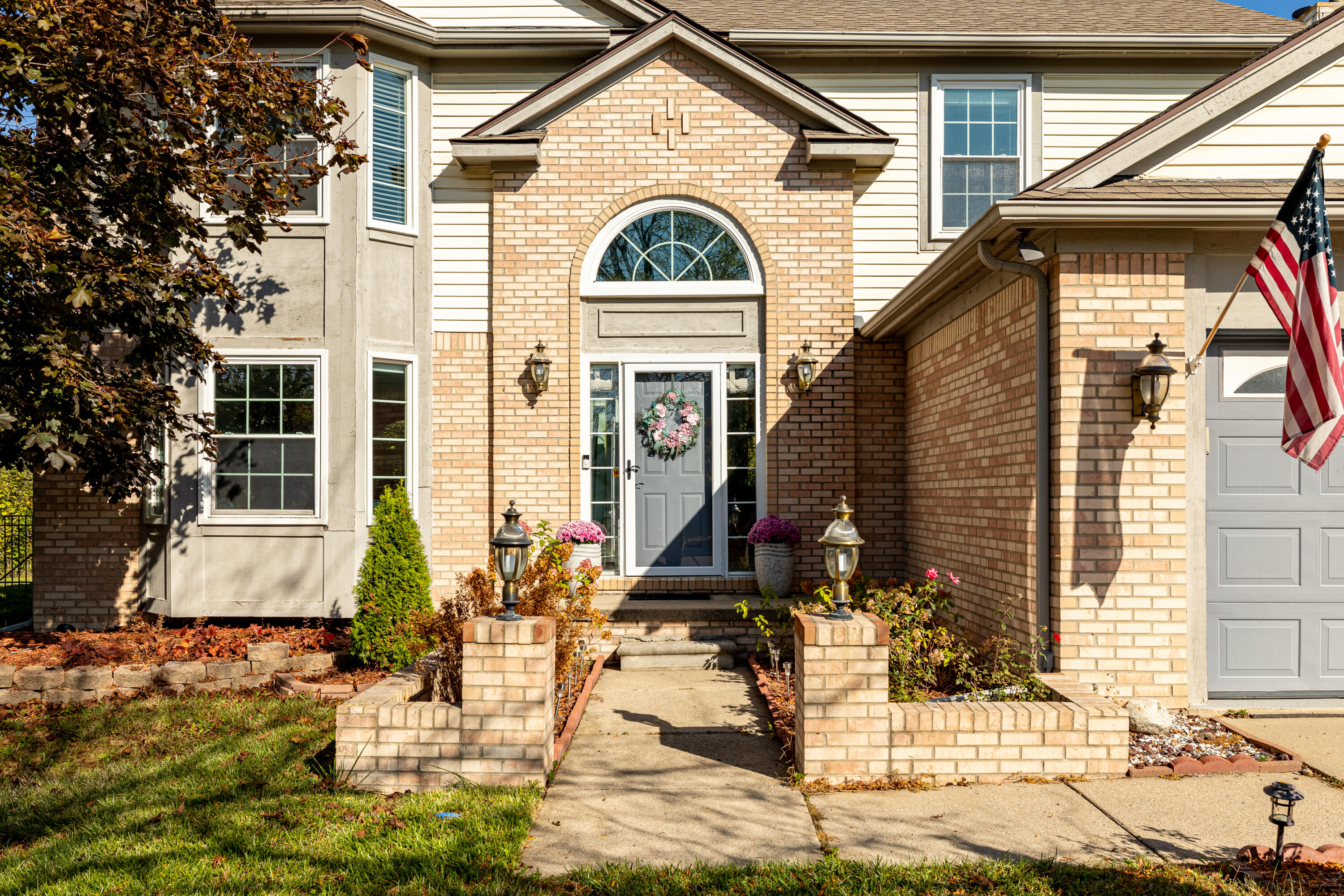 4025 Rolling Meadow Lane