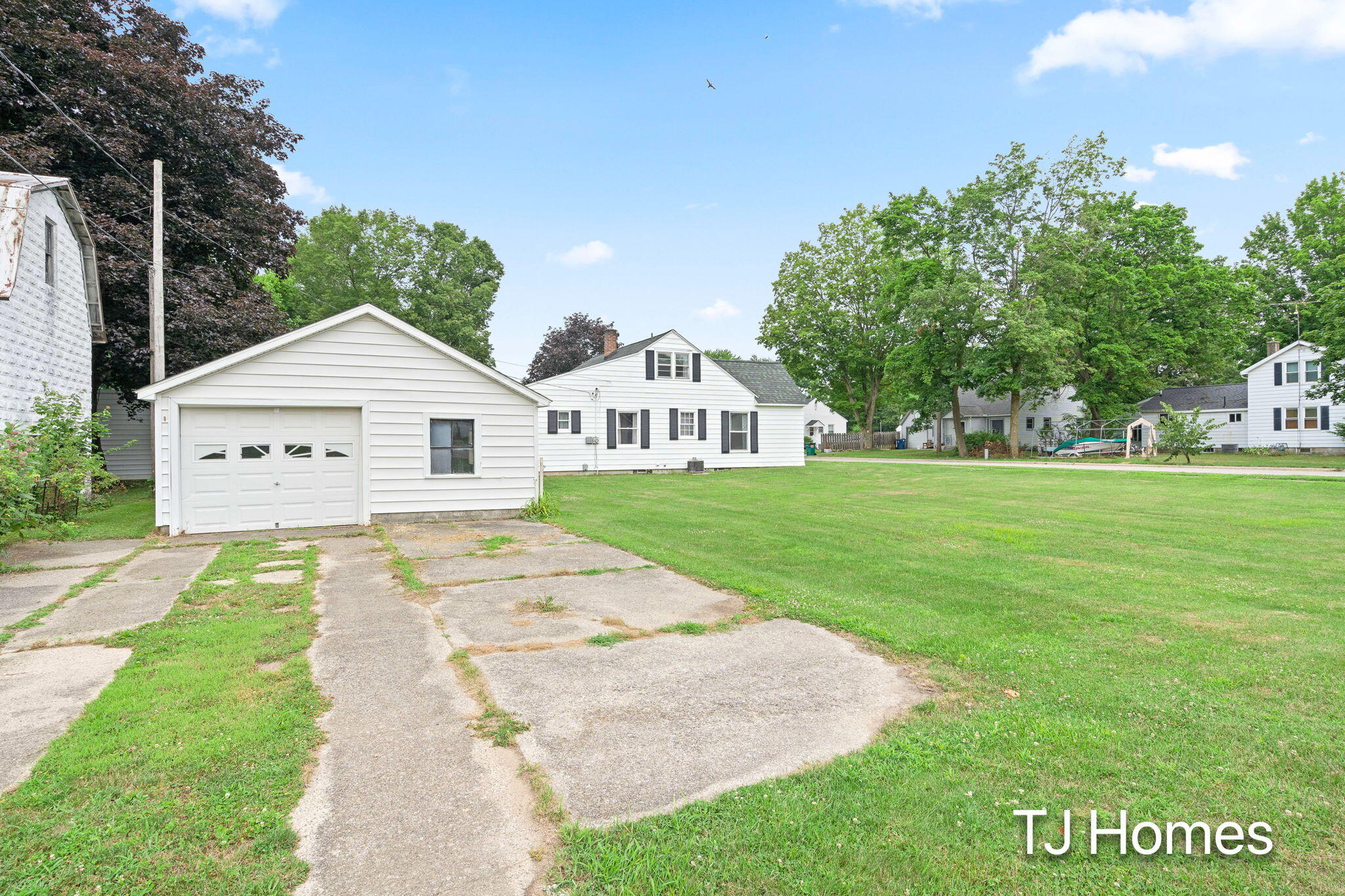 146 Hanlon Court