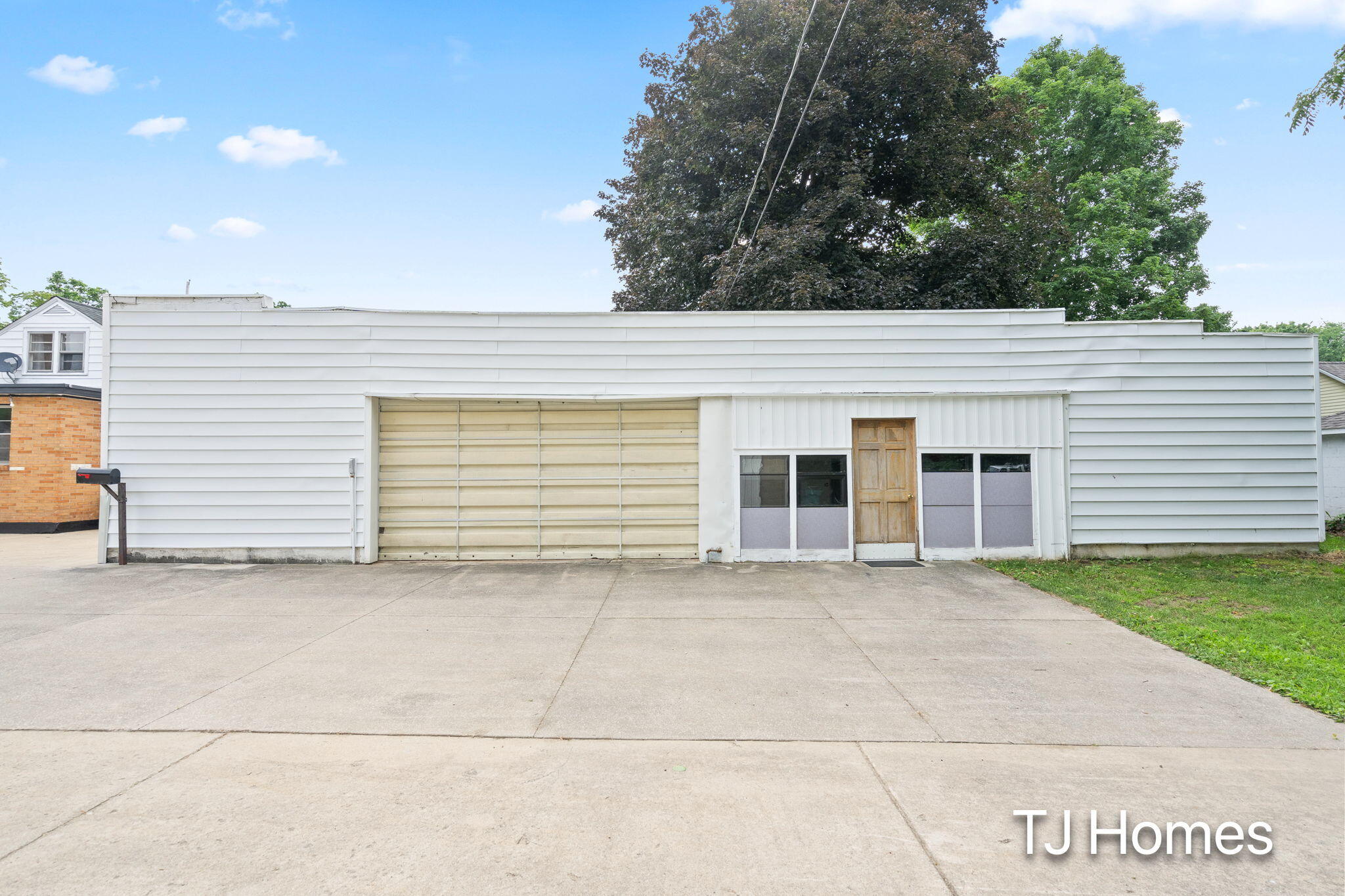 146 Hanlon Court