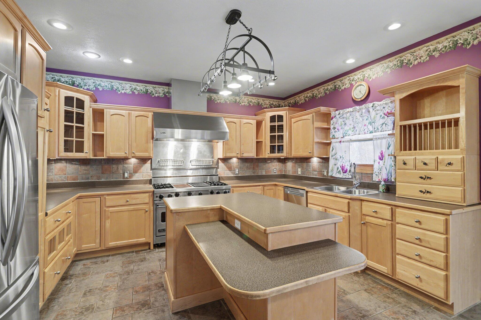 16711 Stoney Creek Court