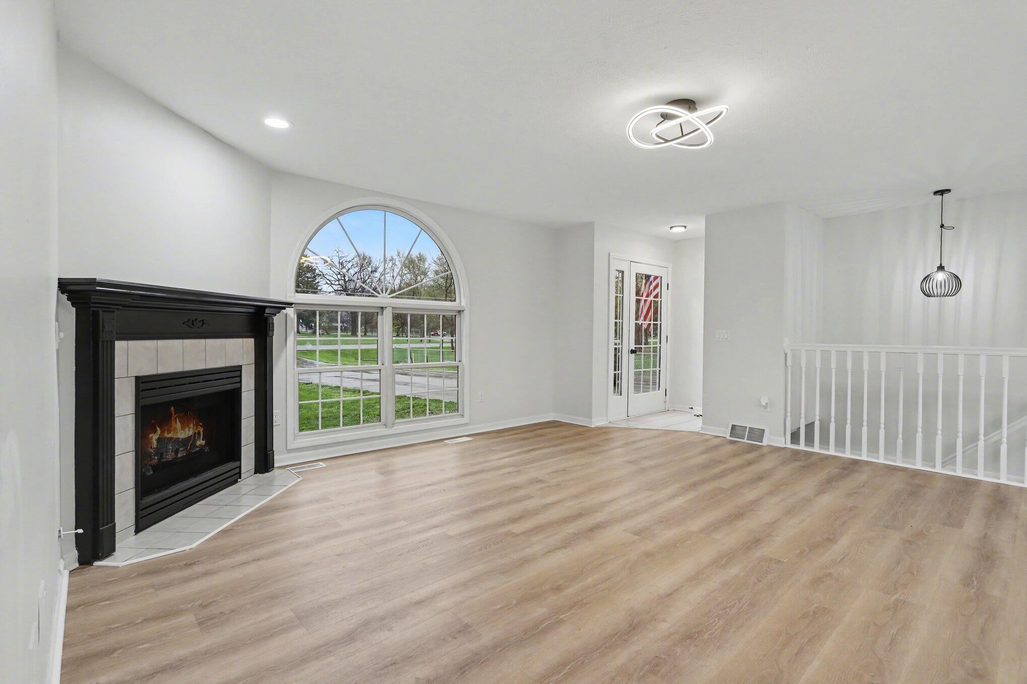 676 N 10th Street