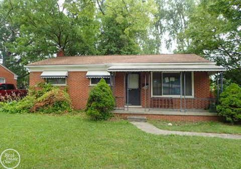 Photo of 35524 Strathcona Street, Clinton Charter Township, MI 48035 (MLS # 58050216193)
