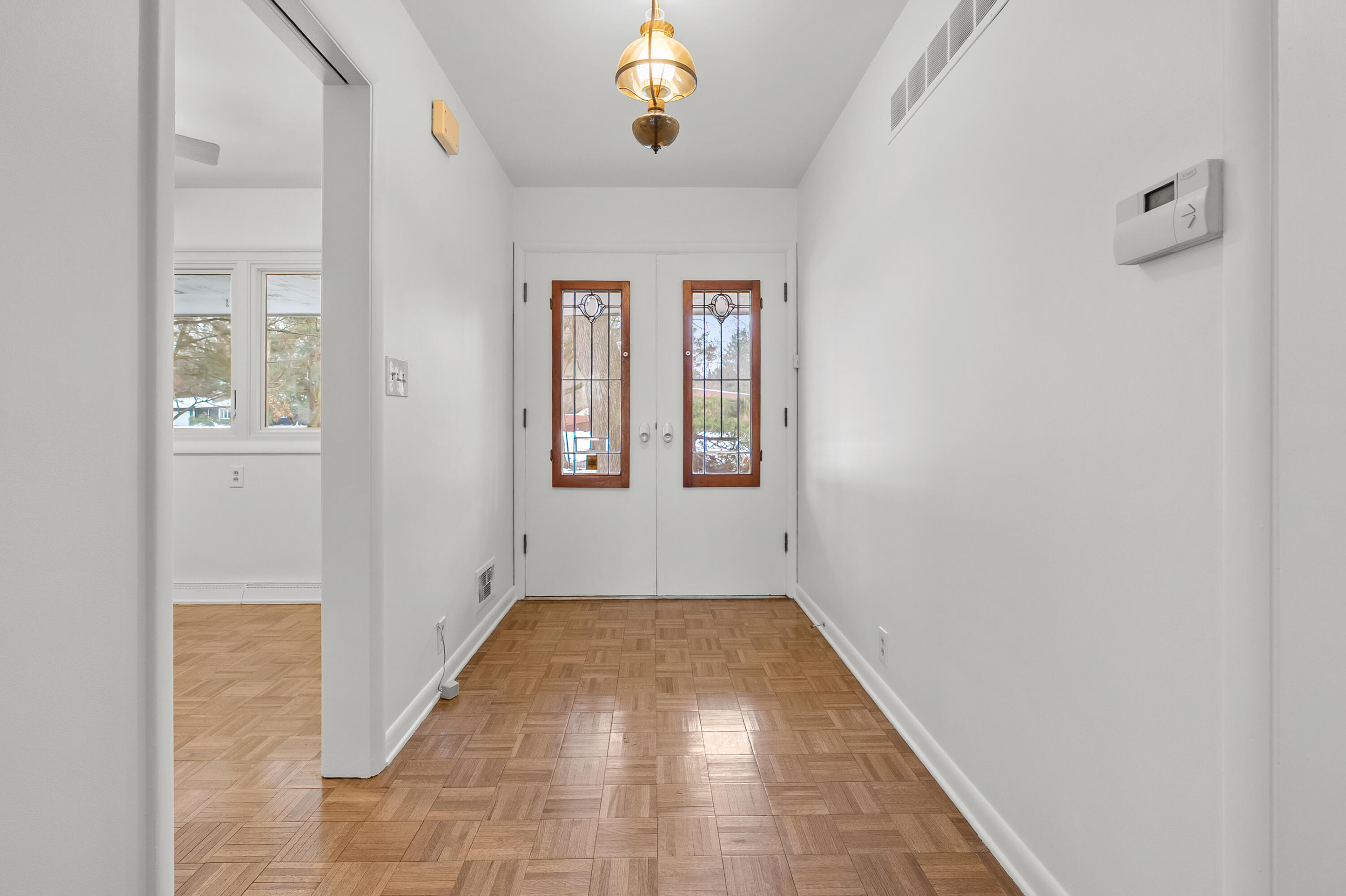 2702 Mockingbird Drive