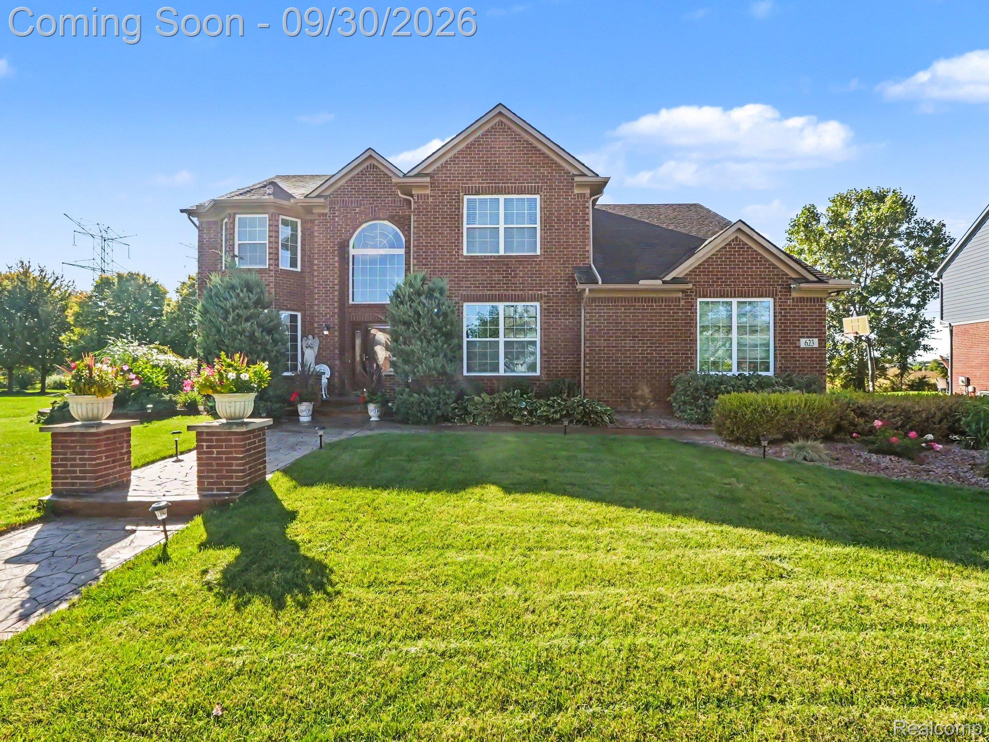 623 Ambleside Lane