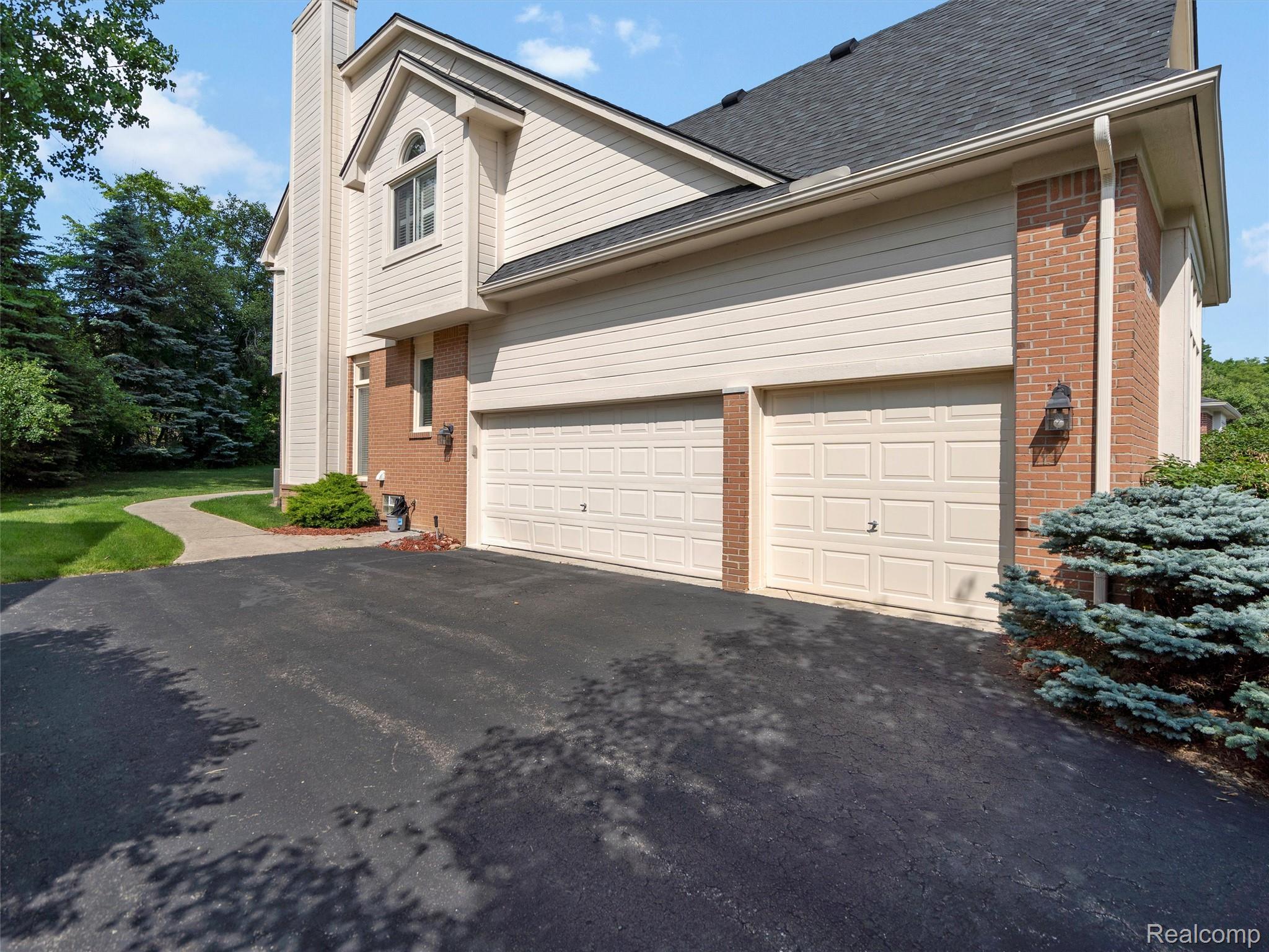 7304 Colchester Lane