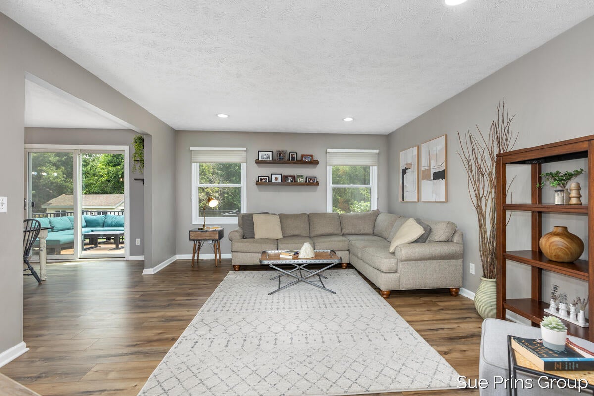 6296 Sheldon Drive