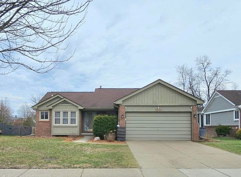 2545 Woodmont Drive E Canton Charter Township MI 48188