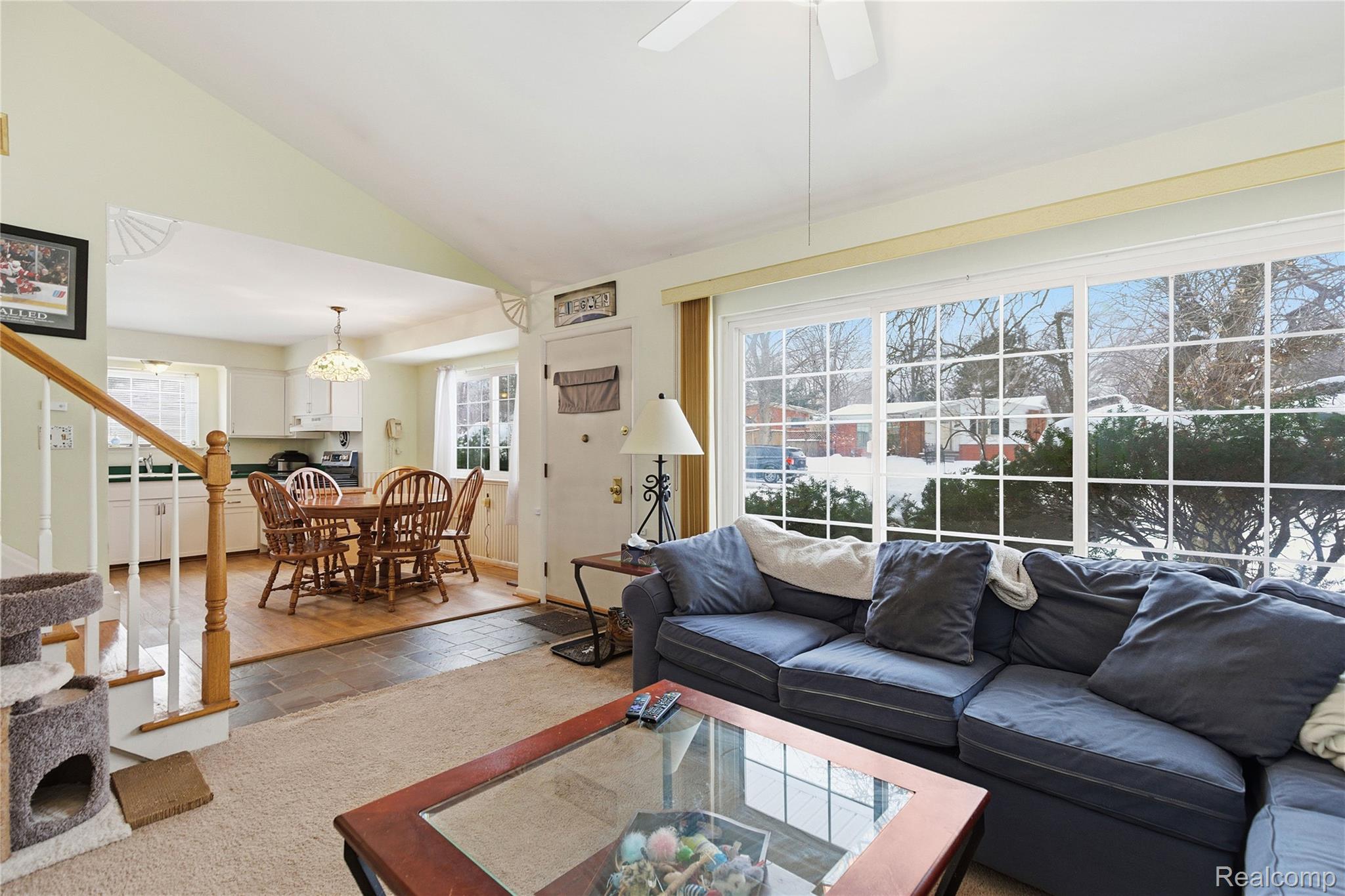 20426 Maplewood Street