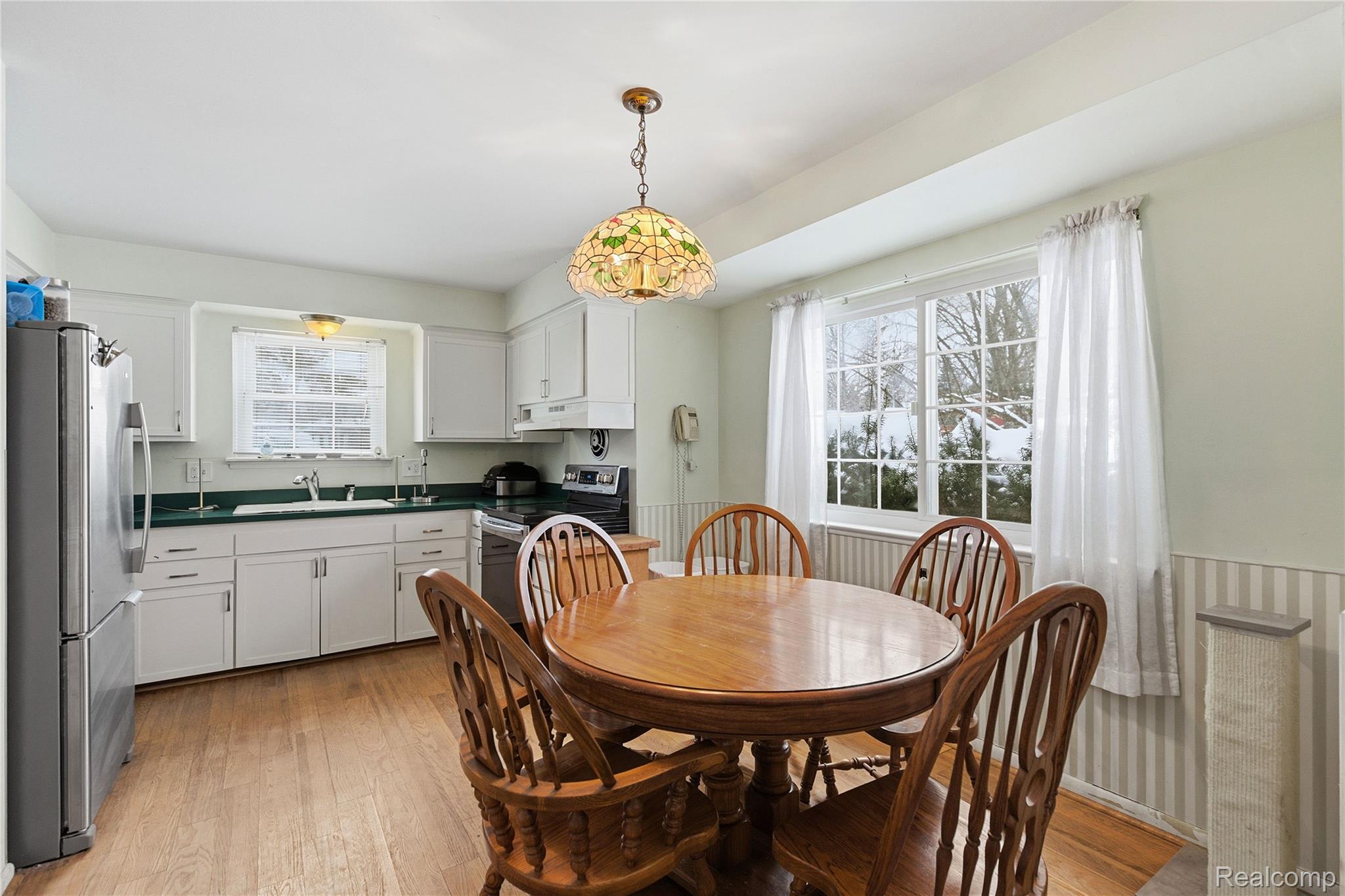 20426 Maplewood Street