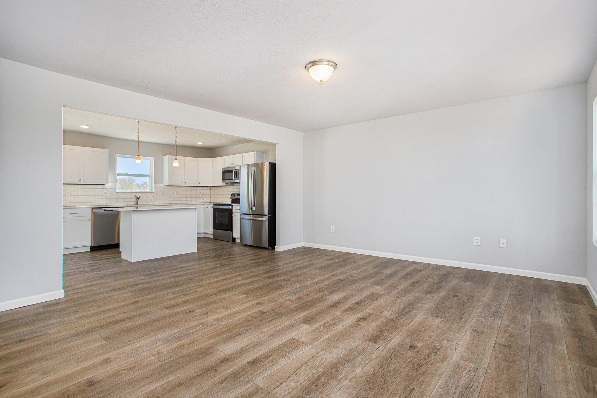 8816 E Sturtevant Avenue