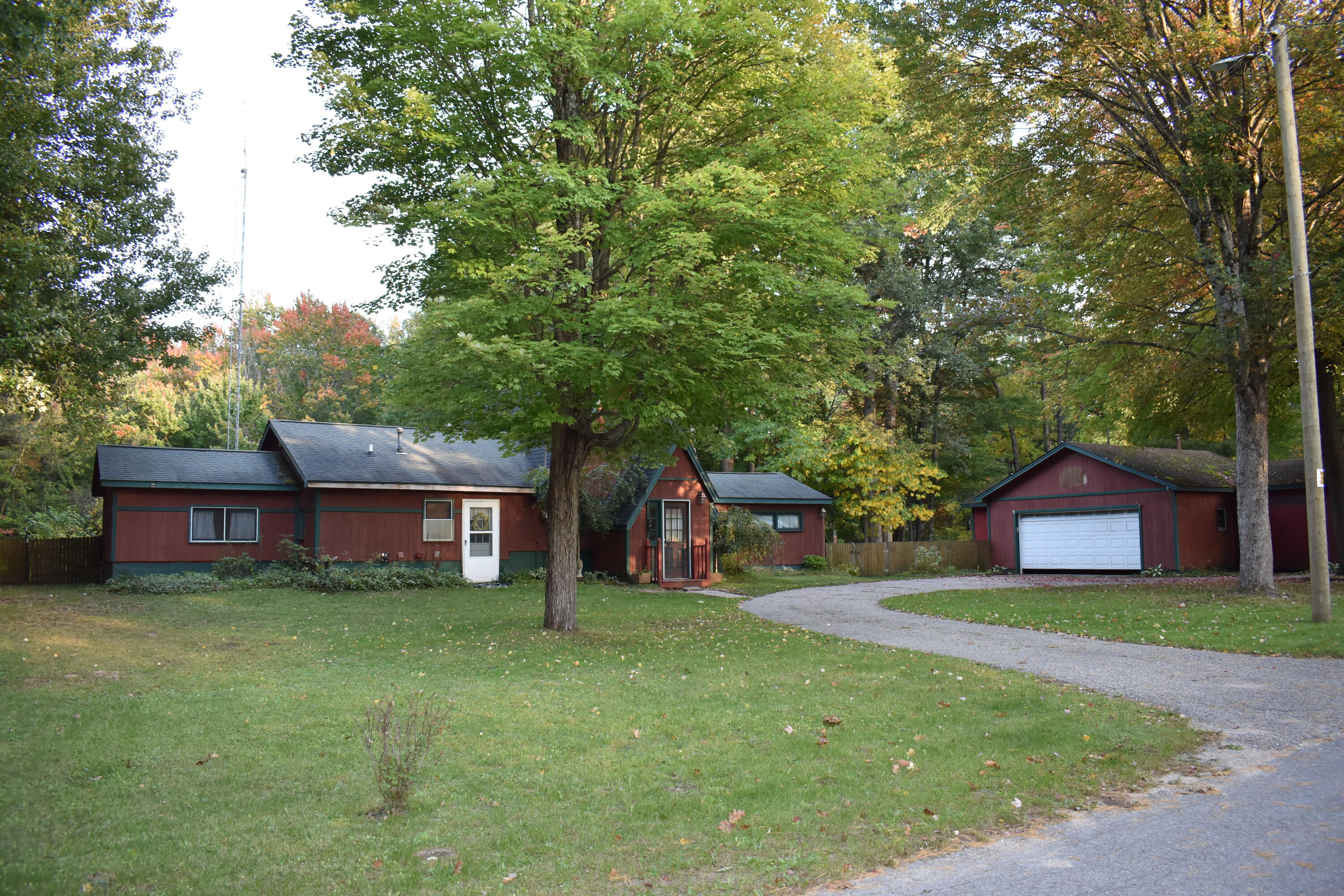 280 N Northwood Drive